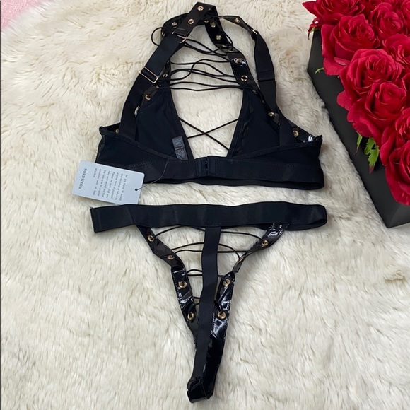 ANN SUMMERS Lady Minx Strappy Bralette & Thong Set - Picture 5 of 11